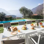 Sanny-grande B Sleeps 8 With Pool By Italian Apartman *