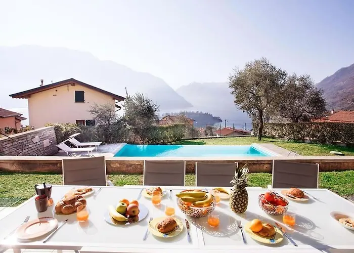 아파트 Sanny-grande B Sleeps 8 With Pool By Italian