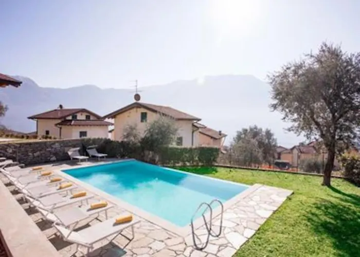 아파트 Sanny-grande B Sleeps 8 With Pool By Italian