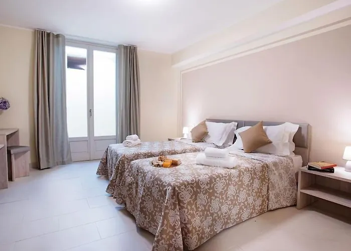 아파트 Sanny-grande B Sleeps 8 With Pool By Italian