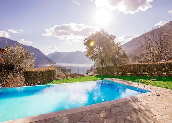 Sanny-grande B Sleeps 8 With Pool By Italian * 오수키오